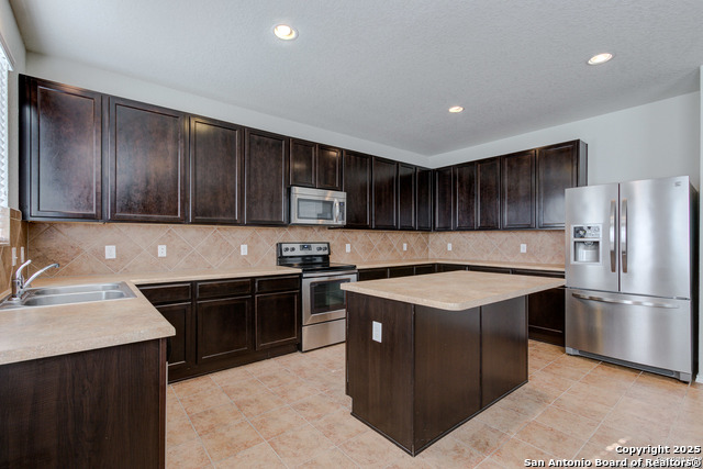 Image 10 of 25 For 24211 Bitter Crimson