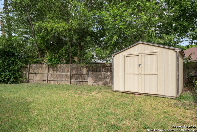 Image 21 of 23 For 10237 Canton Field
