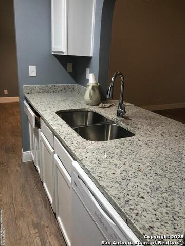 Image 8 of 12 For 8401 Forest Ridge