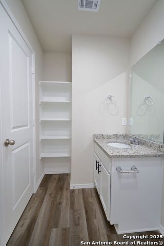 Image 12 of 32 For 490 Abigail  