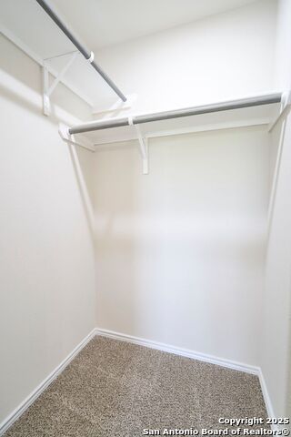 Image 17 of 32 For 490 Abigail  