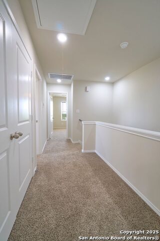 Image 25 of 32 For 490 Abigail  