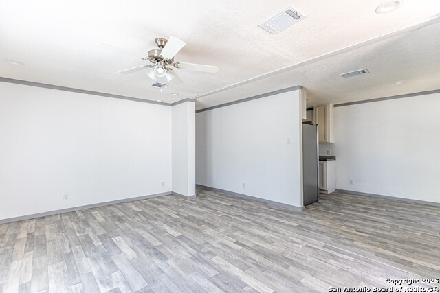 Image 4 of 22 For 193 Live Oak  1