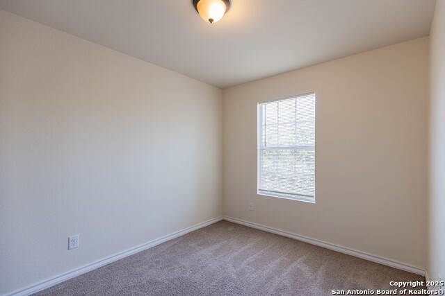 Image 20 of 28 For 5010 Flipper Dr