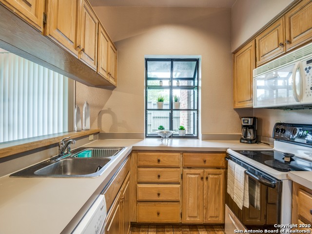 Image 10 of 43 For 165 Chapel Hill Circle