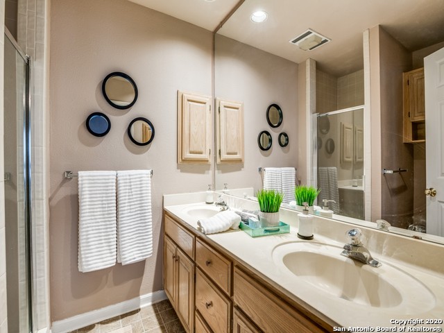 Image 16 of 43 For 165 Chapel Hill Circle