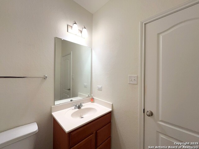 Image 18 of 44 For 8267 Phantom Field