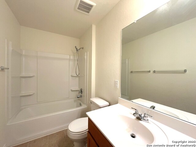 Image 33 of 44 For 8267 Phantom Field