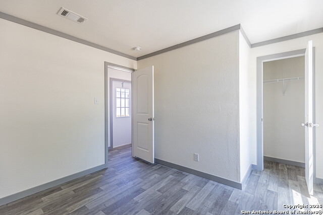 Image 9 of 17 For 193 Live Oak  6