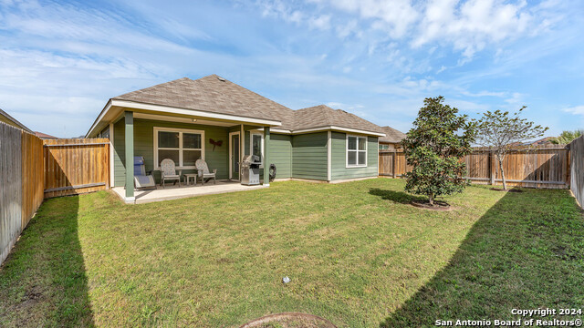 Listing photo id 20 for 4067 Legend Meadows