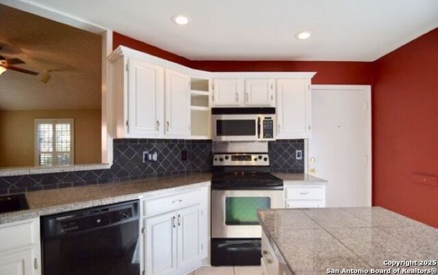 Image 9 of 24 For 3507 Lake Towne Court