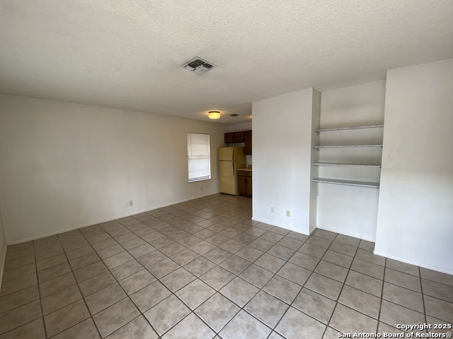Details for 1105 Main N A, Pleasanton, TX 78064