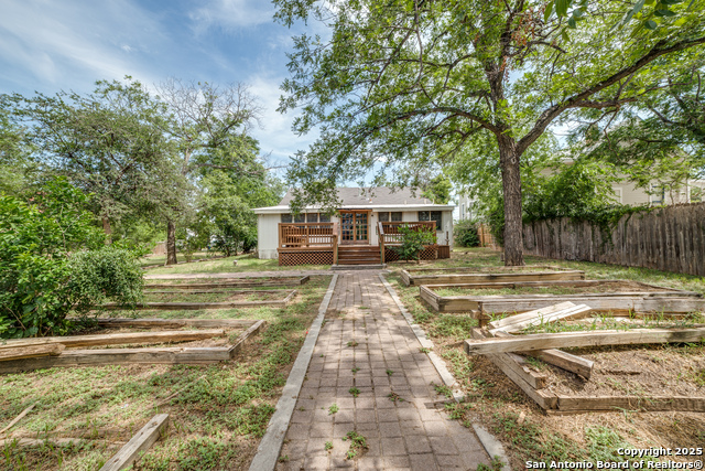 Image 16 of 18 For 626 Nolan  