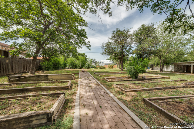 Image 18 of 18 For 626 Nolan  