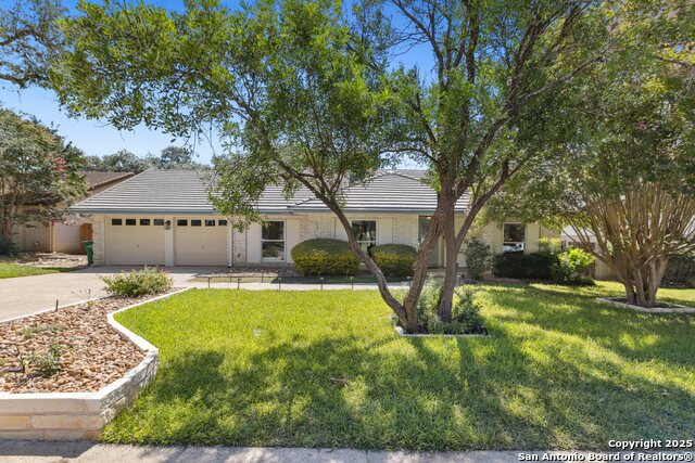 Image 2 of 40 For 19706 Encino Knoll