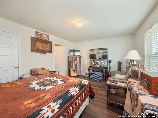 Image 26 of 42 For 15207 Comanche Mist