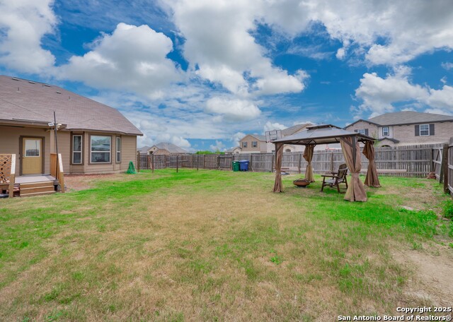 Image 33 of 42 For 15207 Comanche Mist