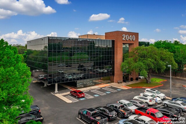 Details for 2040 Babcock  303, San Antonio, TX 78229