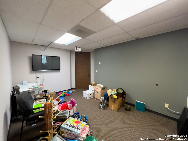Listing photo id 20 for 2040 Babcock 303