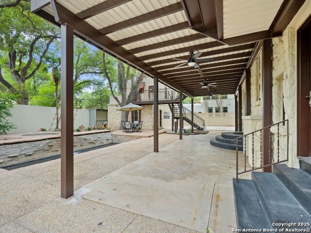 Image 54 of 57 For 421 Hildebrand E