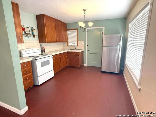 Image 4 of 15 For 507 Black Bass Rd