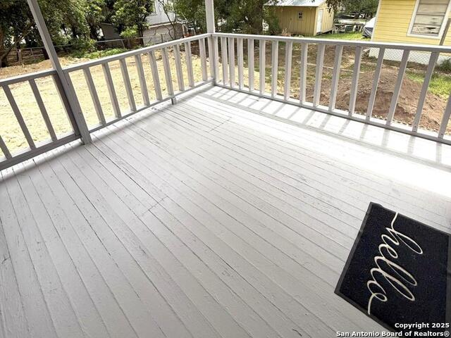 Image 5 of 15 For 507 Black Bass Rd