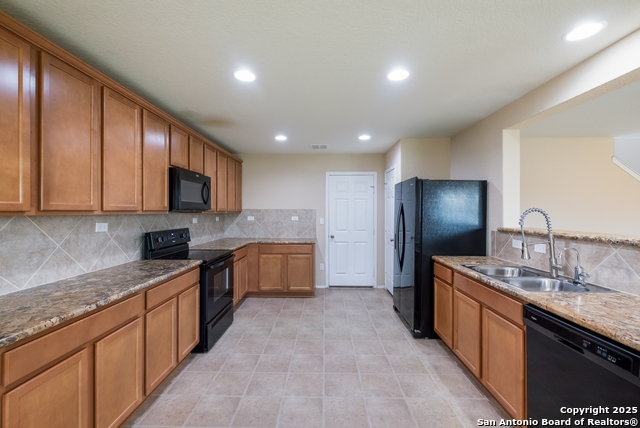 Image 14 of 35 For 11709 Silver Sky