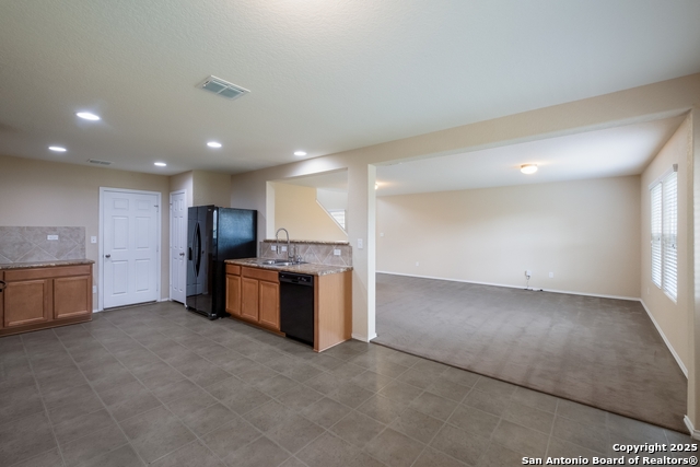 Image 16 of 35 For 11709 Silver Sky