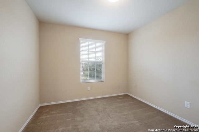 Image 24 of 35 For 11709 Silver Sky