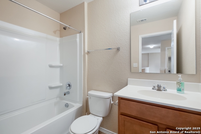 Image 25 of 35 For 11709 Silver Sky