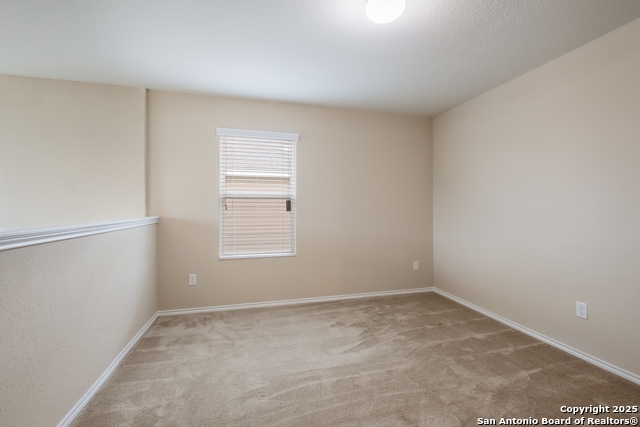 Image 26 of 35 For 11709 Silver Sky