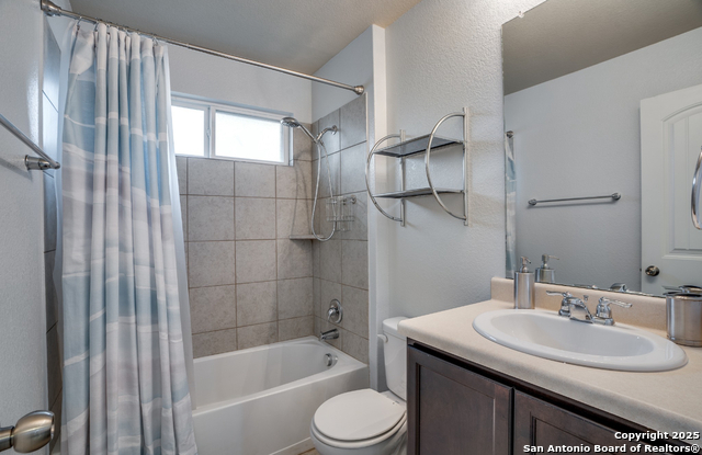 Image 10 of 10 For 8619 Shooter Cove