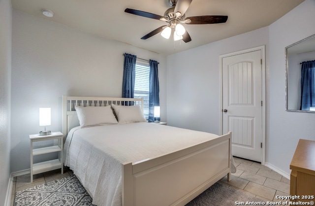 Image 4 of 10 For 8619 Shooter Cove