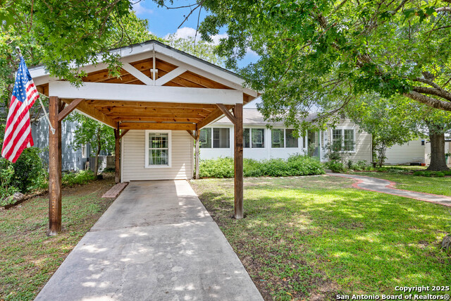 Details for 131 Larchmont, San Antonio, TX 78209