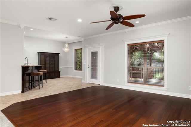 Image 9 of 29 For 109 Palm Valley Cir