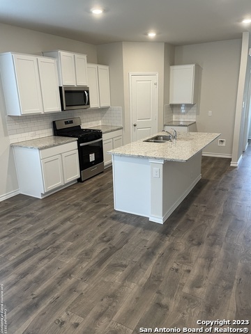 Image 2 of 21 For 21328 Ruby Creek