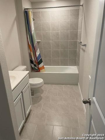 Listing photo id 12 for 21328 Ruby Creek
