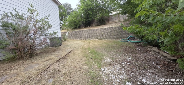 Image 17 of 23 For 3418 Sherwin Dr