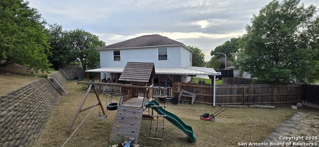 Image 21 of 23 For 3418 Sherwin Dr