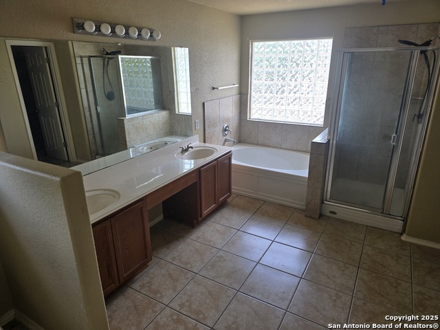 Listing photo id 12 for 9510 Rainbow Creek