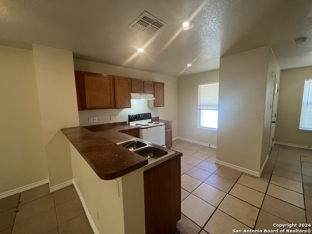 Image 14 of 21 For 4602 Swann  