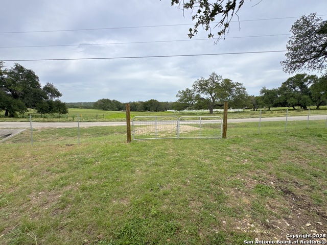 Image 4 of 20 For 318 Crooked Oak