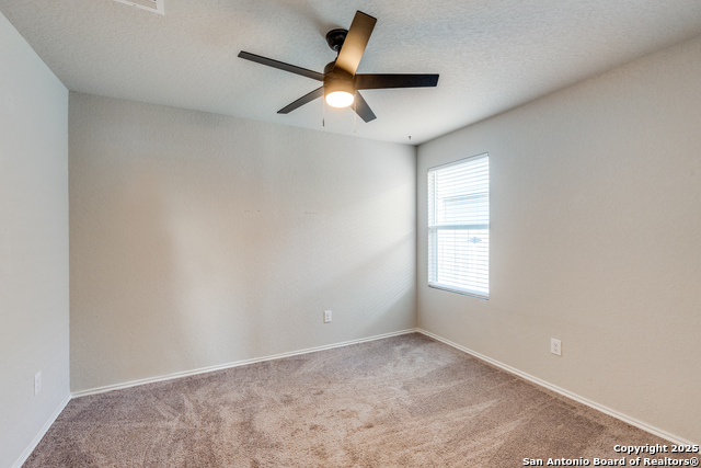 Image 16 of 22 For 5730 Leisure Cres