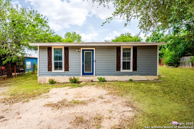 Details for 2438 Royal Oaks, Poteet, TX 78065