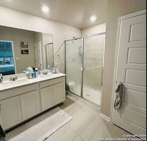 Image 13 of 17 For 3021 Muscat Way