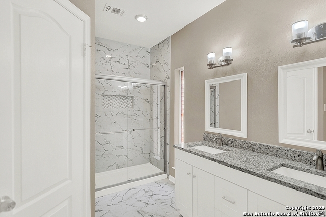 Image 10 of 16 For 8303 Copperknoll