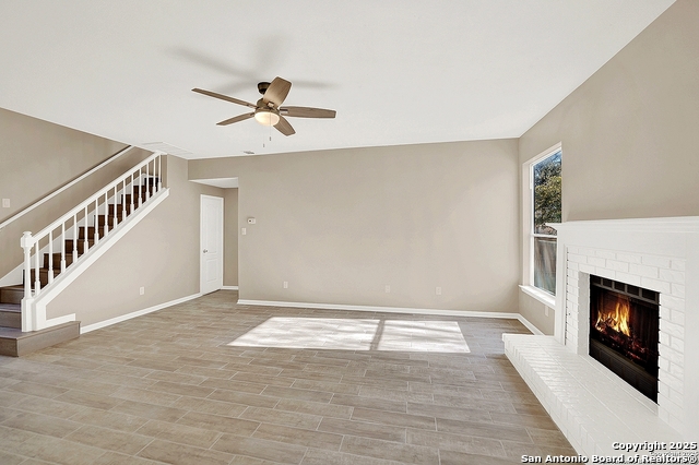 Image 4 of 16 For 8303 Copperknoll