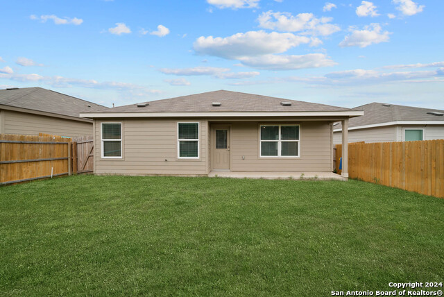 Image 25 of 26 For 4339 Meadowland Pl