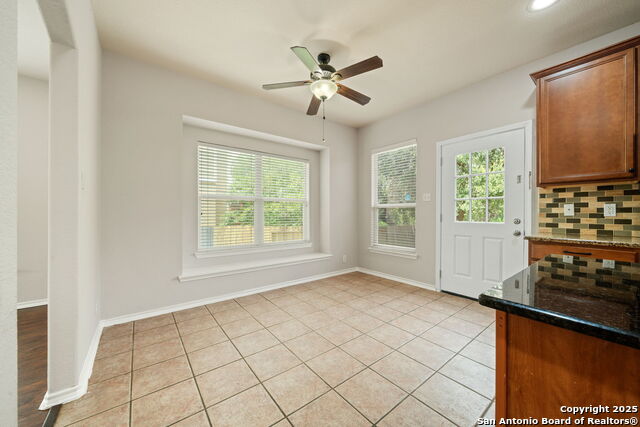 Image 12 of 34 For 26131 Meadowlark Bay