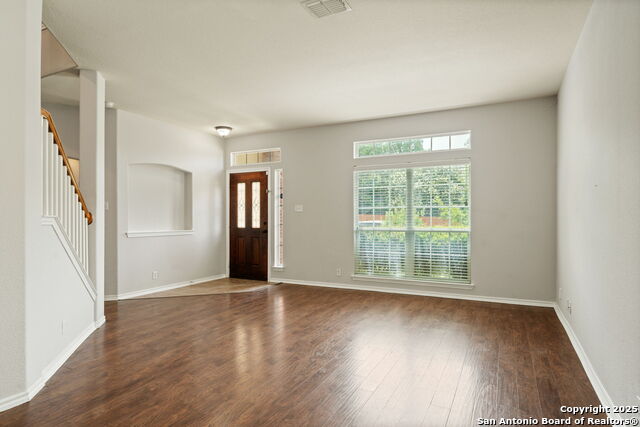 Image 14 of 34 For 26131 Meadowlark Bay